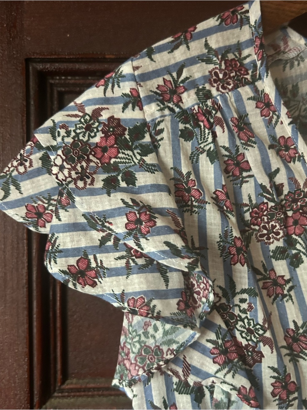 Veronica Beard Joi Flutter Sleeve Blouse Size 6 Floral Stripe Ruffle Designer - Picture 9 of 10